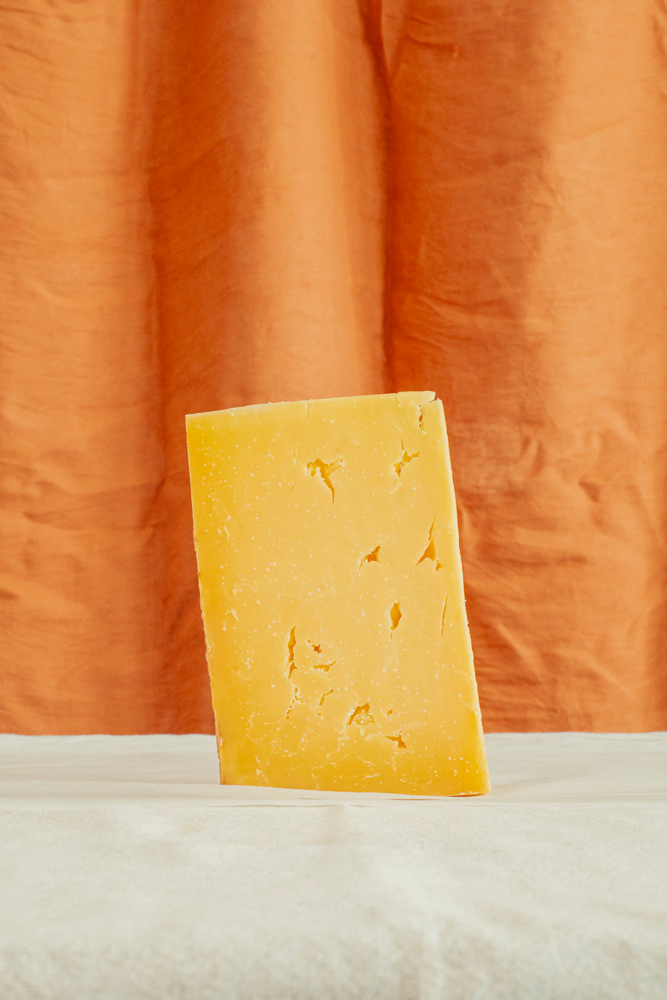 Coolattin Cheddar | Mount Leinster Rohmilch Cheddar – 15 Monate