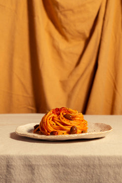 Archipel | Spaghettoni alla Puttanesca for 6 to 8p.