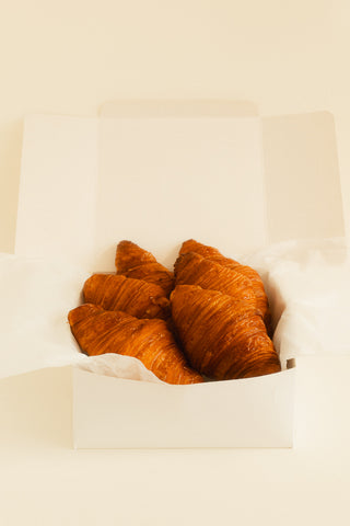 Albatross Catering | 6 x Croissants Box